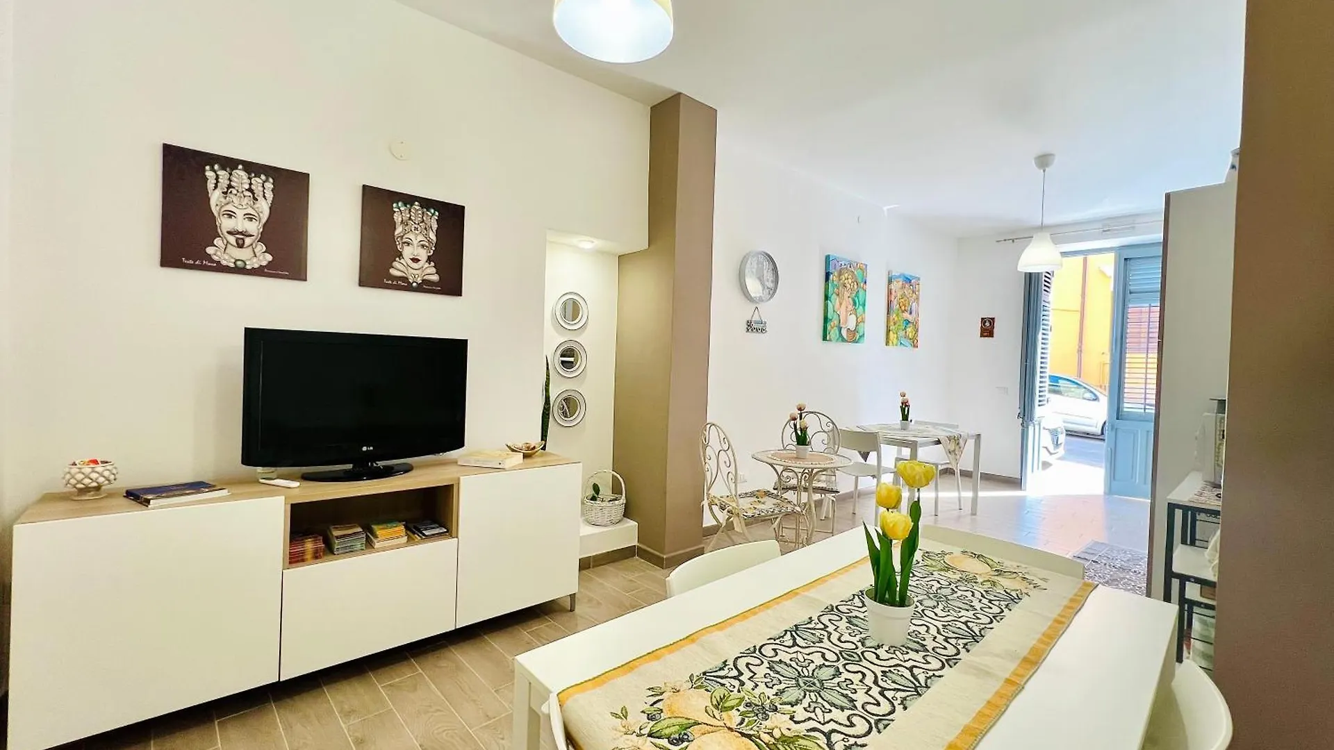 Guest house Domus Livi Hotel Cinisi Italy